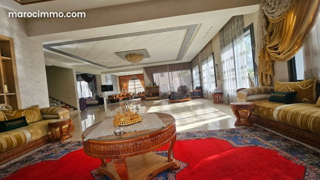 Isolated Villa for Sale in Qrt POLO — 2