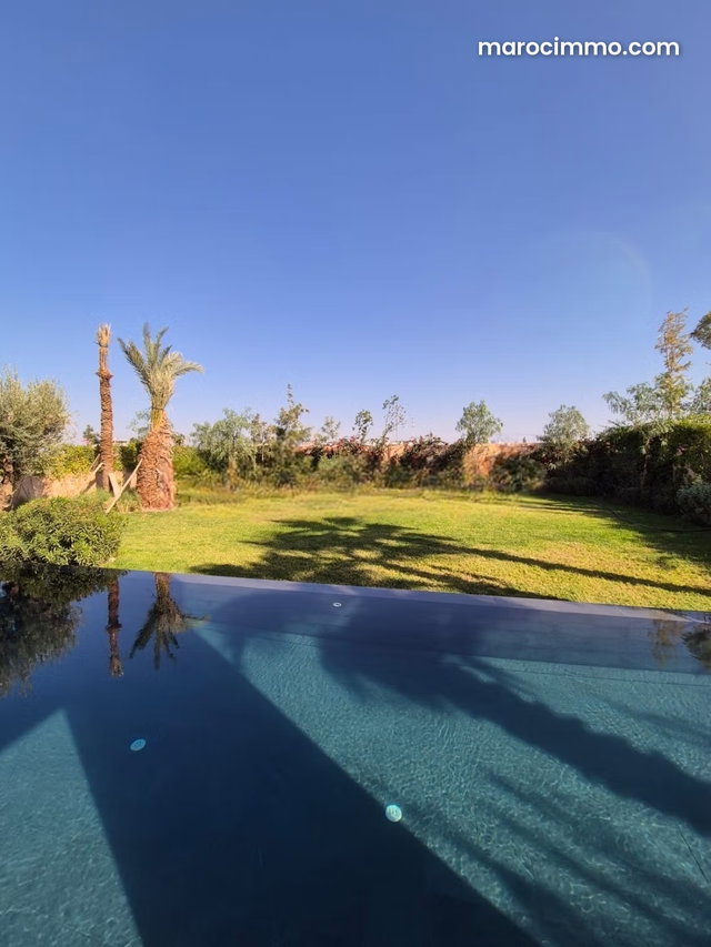 A 2 mn de l’hôtel Selman, dans un domaine intimiste, villas luxueuses avec piscine — 3
