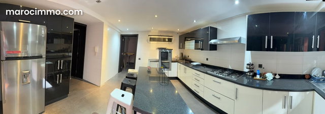 Spacious Villa for Sale in Targa — 4