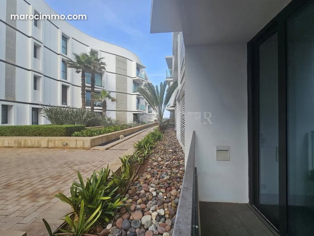 Vente Studio 66m2 avec Emplacement idéal en bord de mer Ain Diab, Casablanca — 2