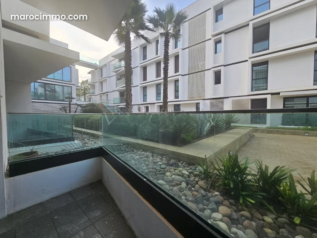 Appartement neuf avec terrasse, Aïn Diab front de mer, Casablanca — Casablanca
