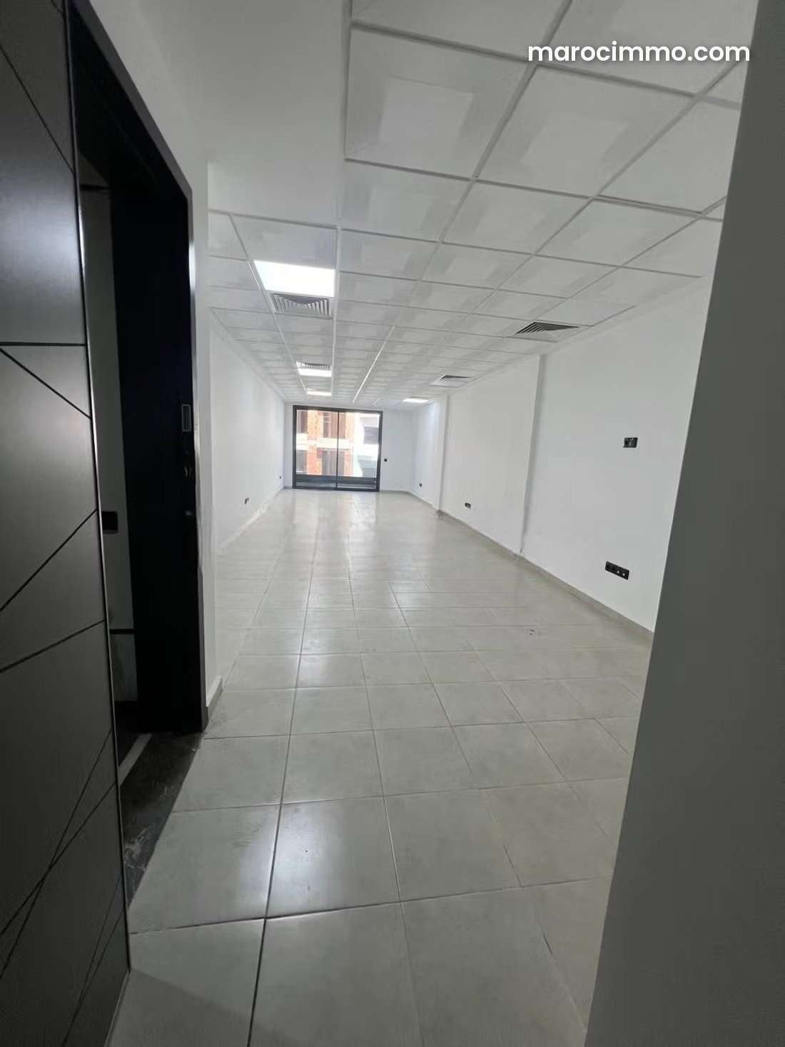 Bureau 62 m² à louer, Laimoune, Casablanca, immeuble moderne — Casablanca