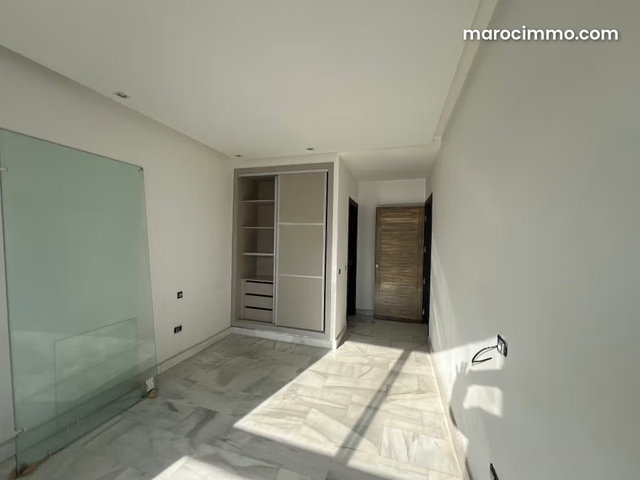 2-Bedroom Apartment with Terrace for Rent — 4