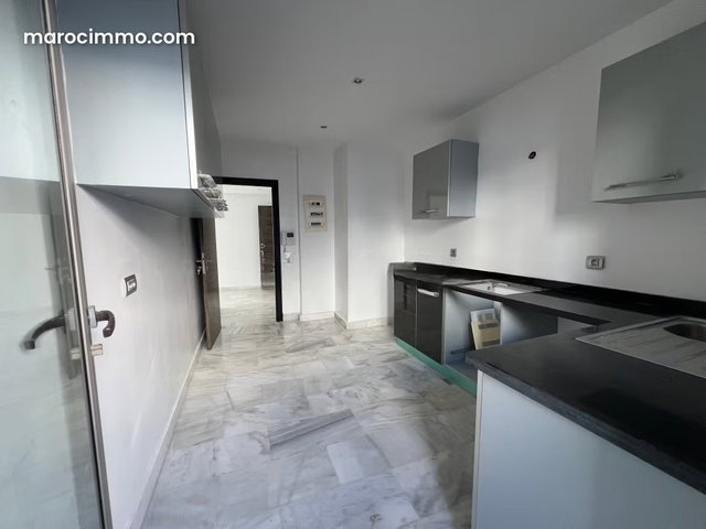 West Burgundy apartment for rent 2 bedrooms with terrace — 4