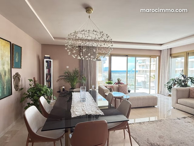 Très bel appartement meublé carrousel — 4