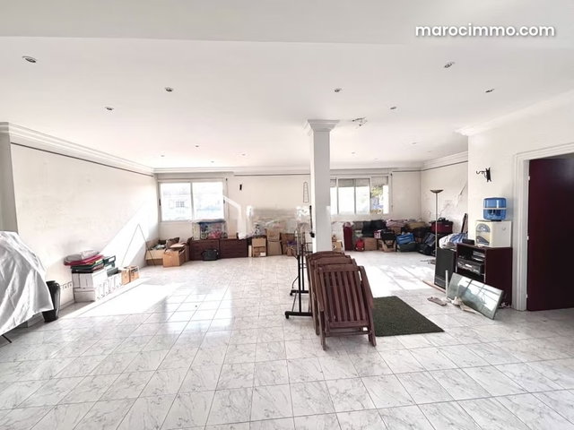Bureau de 78 m² à Casablanca — 2
