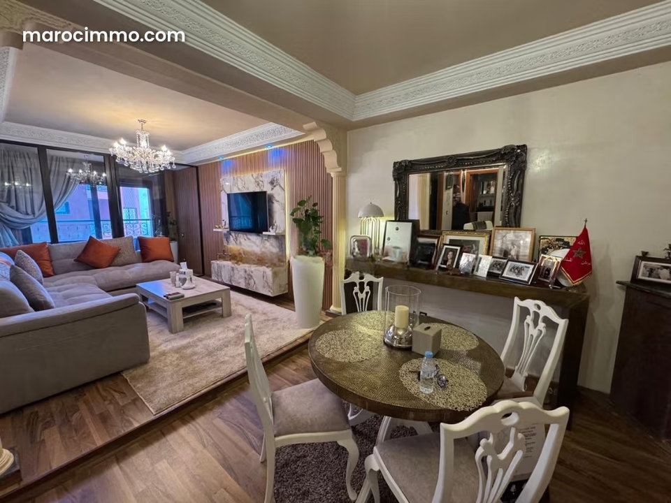 Bel appartement vide à vendre au cœur de Guéliz