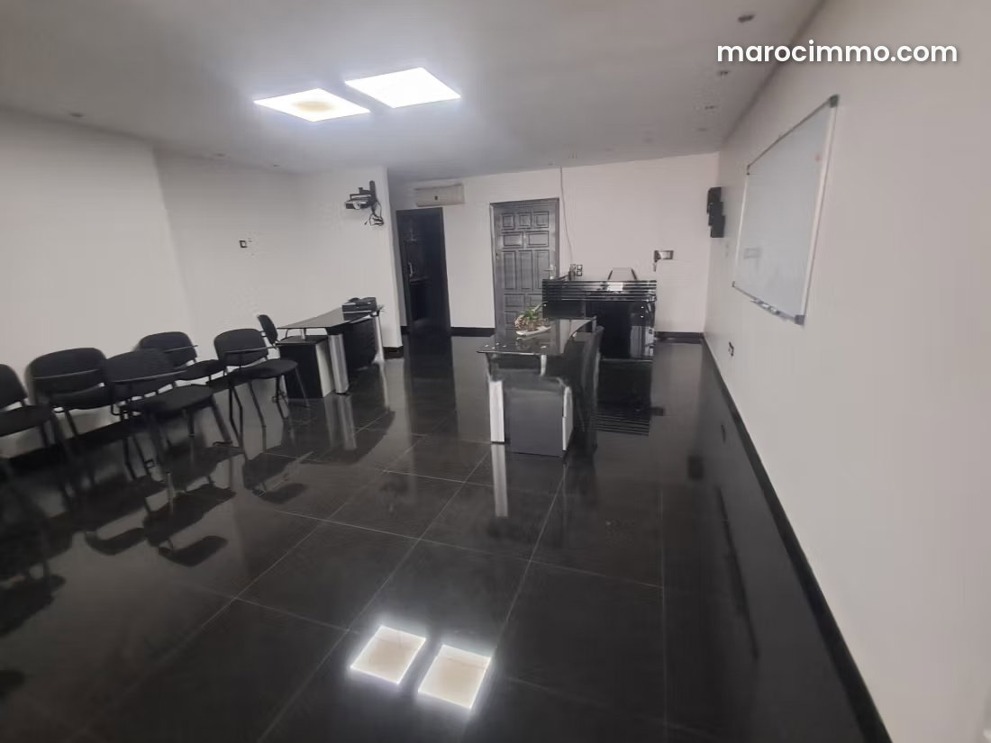146 sqm Office for Sale, Anfa, Casablanca, 5th Floor — Casablanca