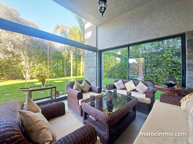 Vente magnifique villa 570m2 4chambres avec piscine à Bouskoura — 5
