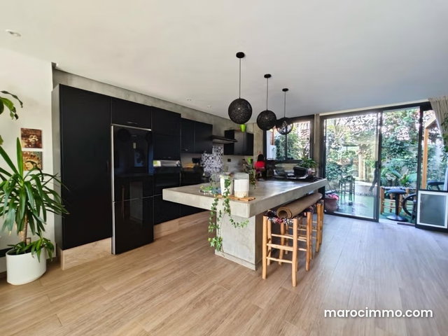 Vente Maison moderne de 225 m² dans lotissement — 5