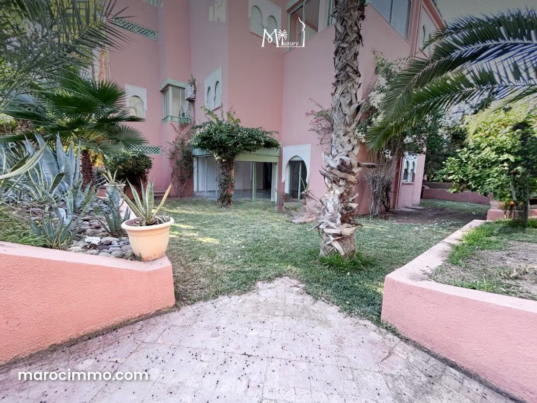 250 sqm Duplex with Terrace and Pool in the Palmeraie — Marrakesh