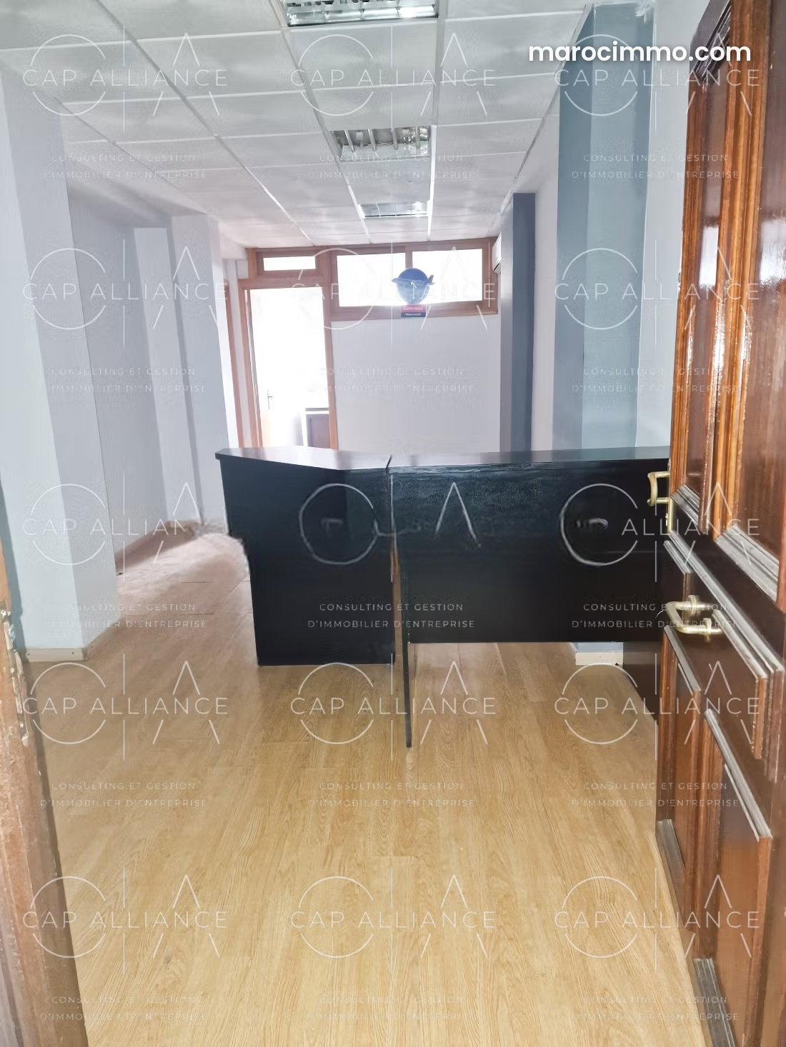 80 m² Office in Tangier’s Administrative District — Tangier