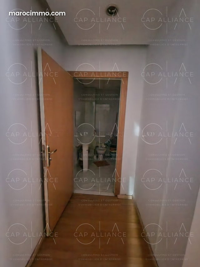 Appartement bureau à vendre — 3