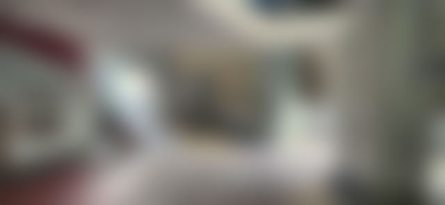 محل تجاري رحب للإيجار بحي راسين في الدار البيضاء — الدار البيضاء