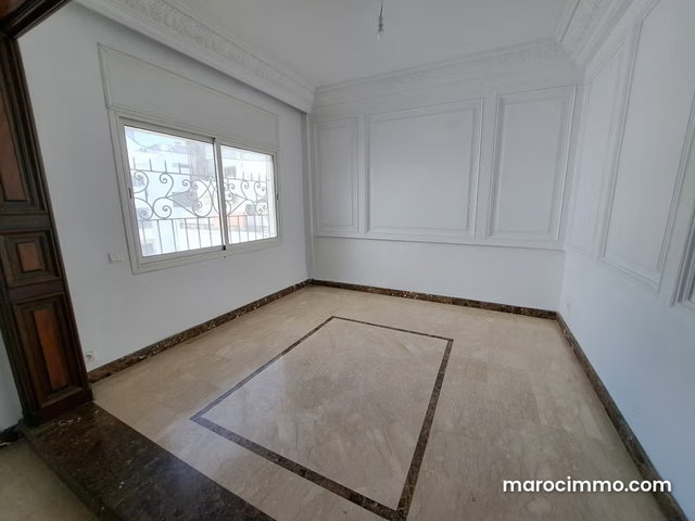 Magnificent Apartment for Sale in Racine 240 m² — 4