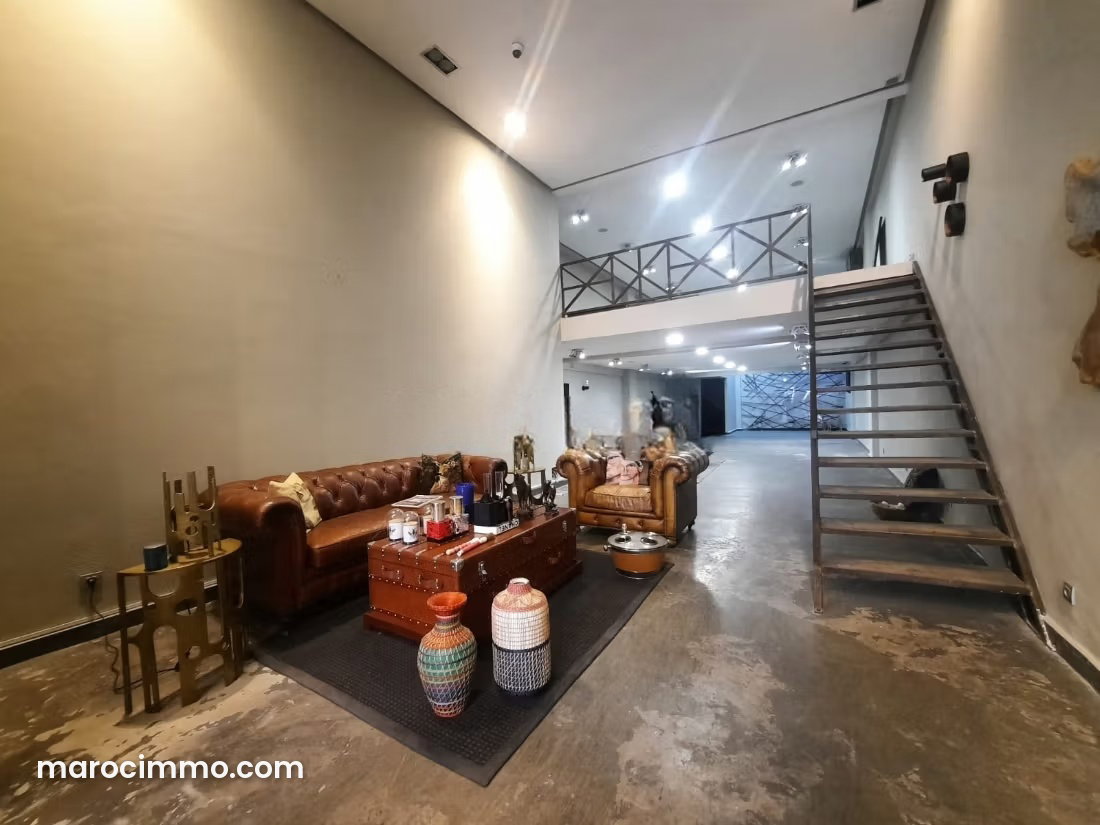 180 m² Commercial Premises on Two Levels in Casablanca’s Golden Triangle — Casablanca