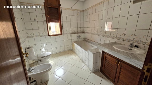 Sale of Oualfa Hay Hassani Casa Building — 4