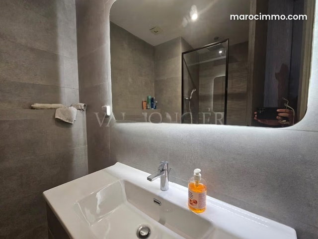 Appartement de standing avec belle terrasse à louer près du Morocco Mall — 5
