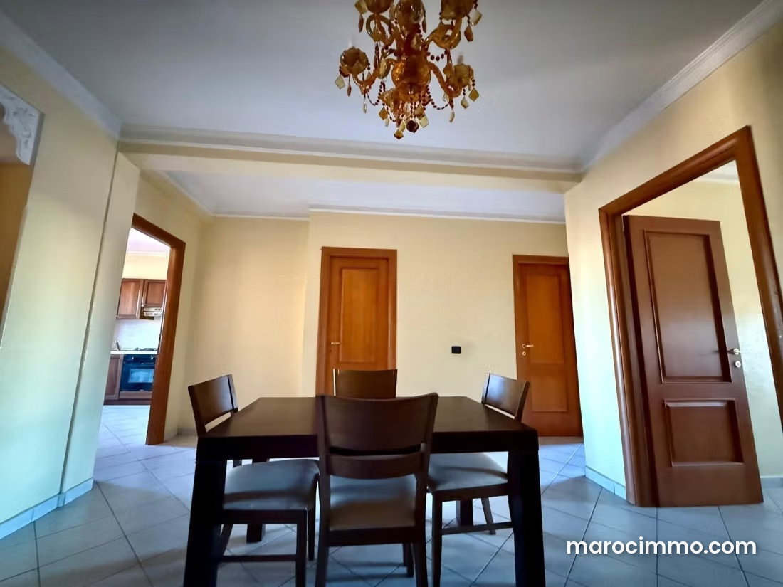 Appartement 103 m² avec garage, Guéliz, Marrakech — Marrakech