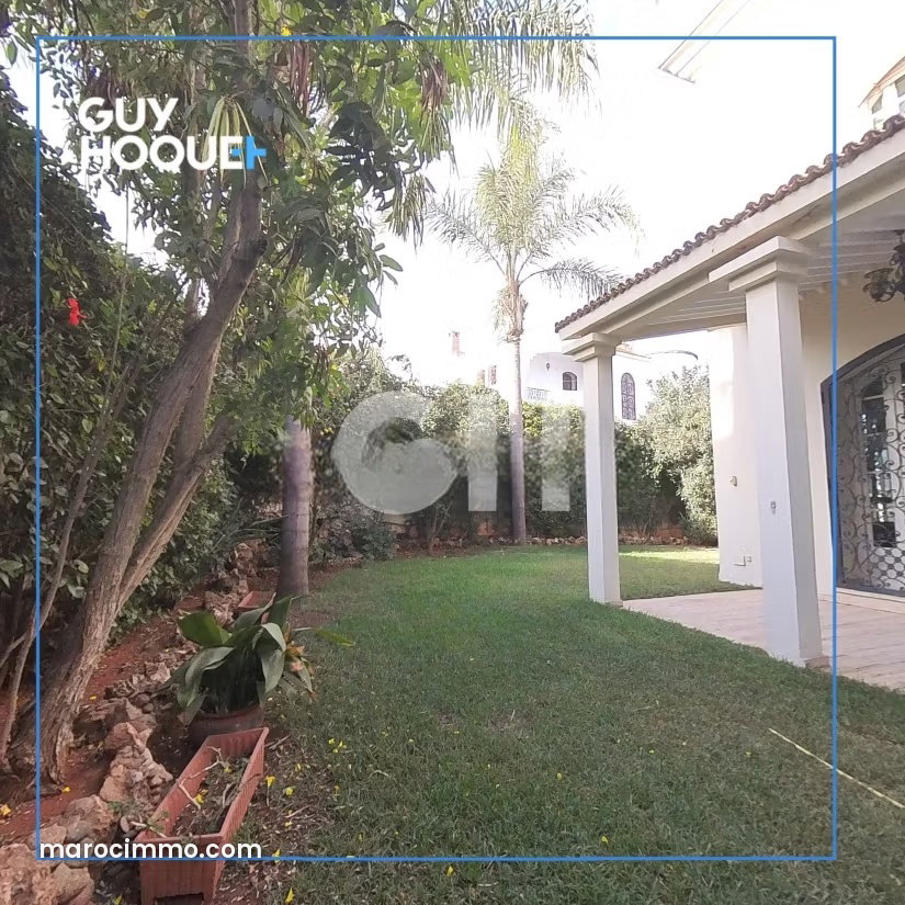 524 m² Villa with Tree-Lined Garden, Sidi Maarouf, Casablanca — Casablanca