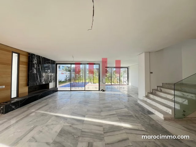 Superbe villa / 5 chambres / bouskoura — 2