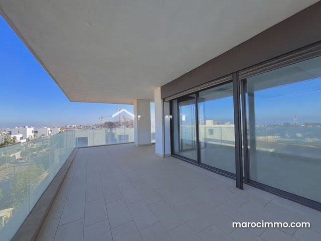 Appartement de 200 m² à Casablanca — 3