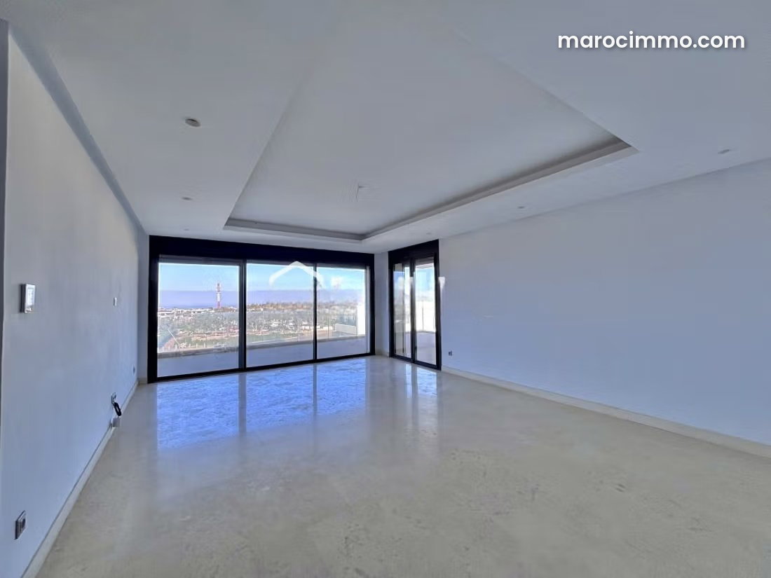 200 m² Apartment with Ocean Views, Aïn Diab, Casablanca — Casablanca