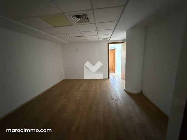Bureau à Louer de 129.0 m² à Casablanca, Palmier Maarif — 3