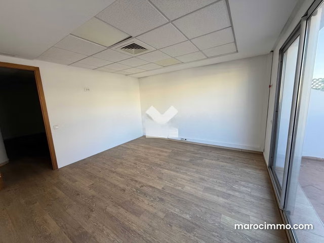Bureau à Louer de 129.0 m² à Casablanca, Palmier Maarif — 4