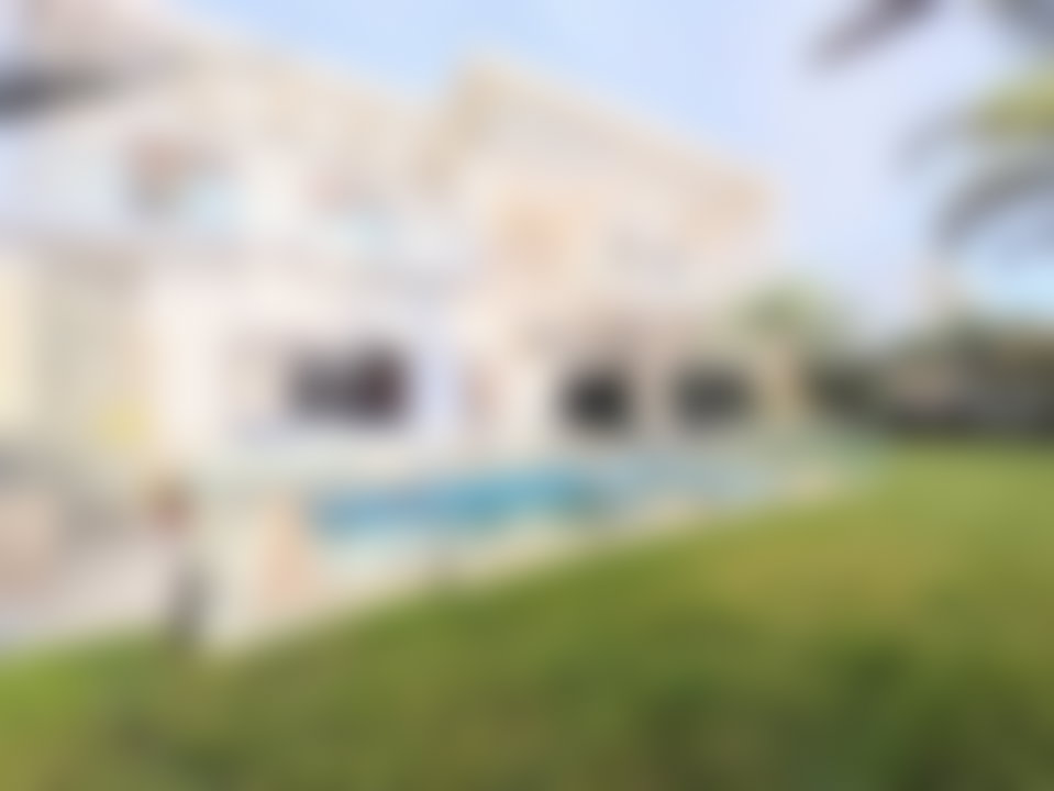 Villa meublée à louer à Bouskoura centre