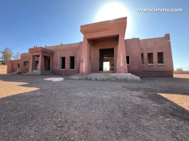 Vente Palais semi fini avec AVNA Rte Amizmiz — 4