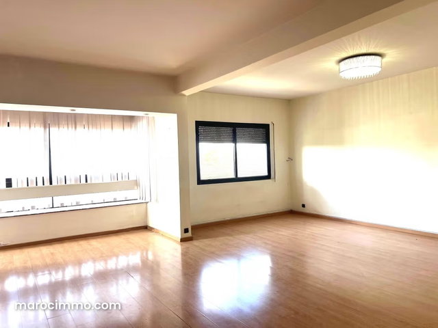 Appartement de 170m2 au quartier CIL — 2