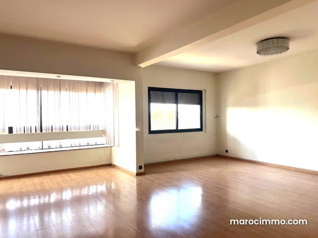 Appartement de 170m2 au quartier CIL — 5