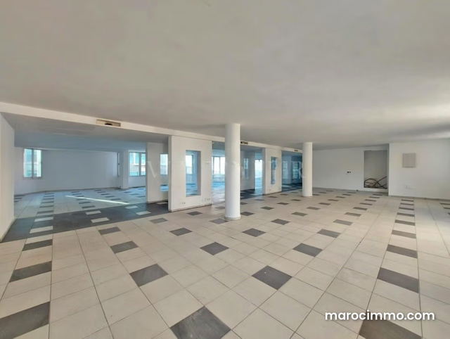 Location plateau bureau 460m2 Maarif, Casablanca — Casablanca