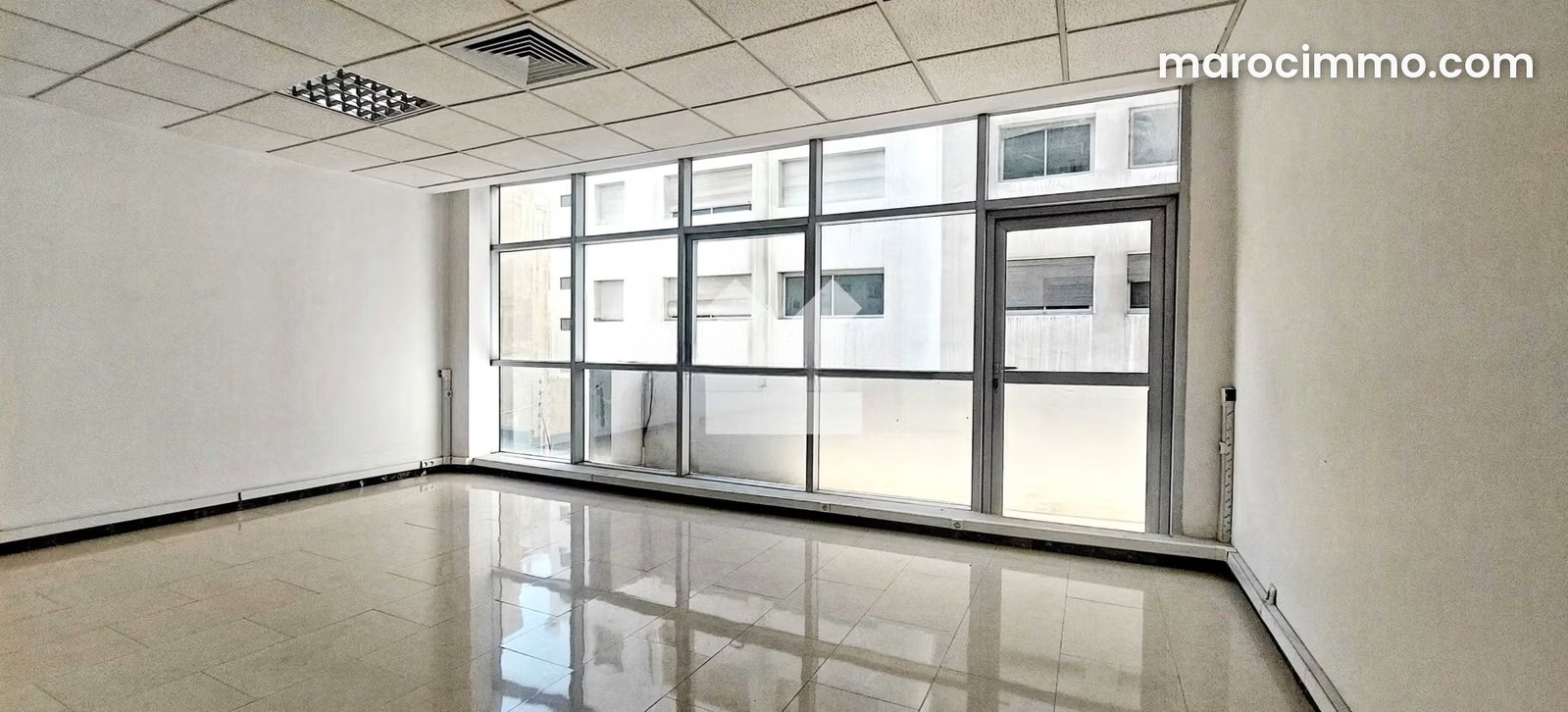 Bureau 81 m² Quartier des Hôpitaux Casablanca à vendre — Casablanca