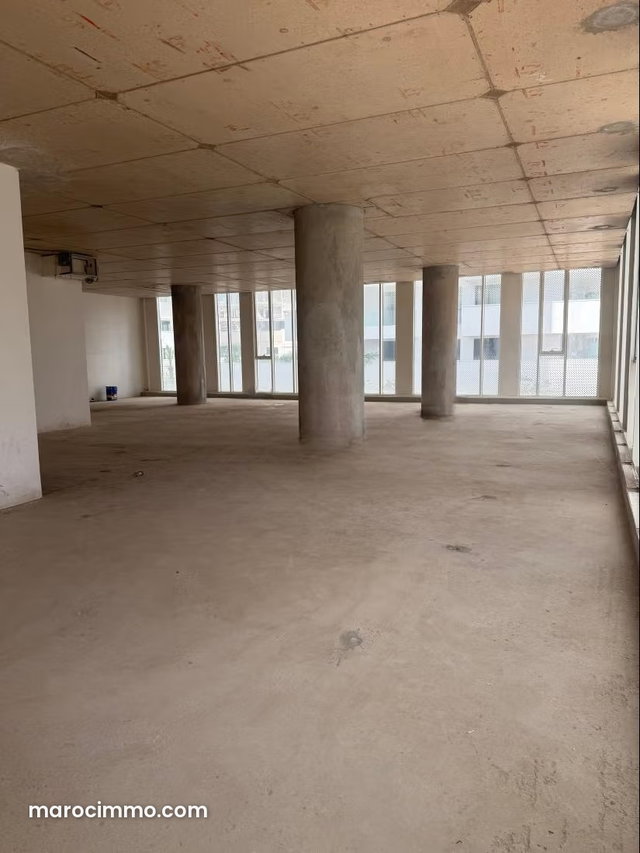 Bureaux a la location a cfc — 5