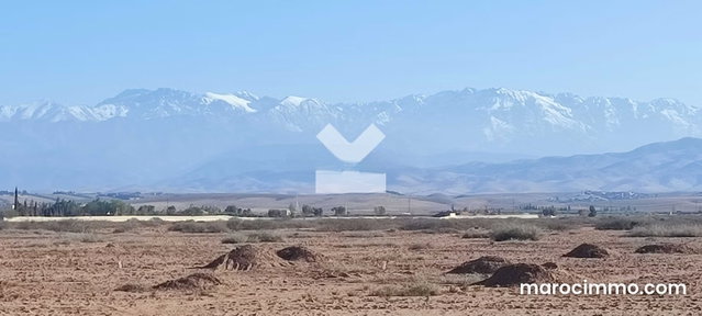 Terrain à Vendre de 18036.0 m² à Marrakech, Route D'Amizmiz — 2