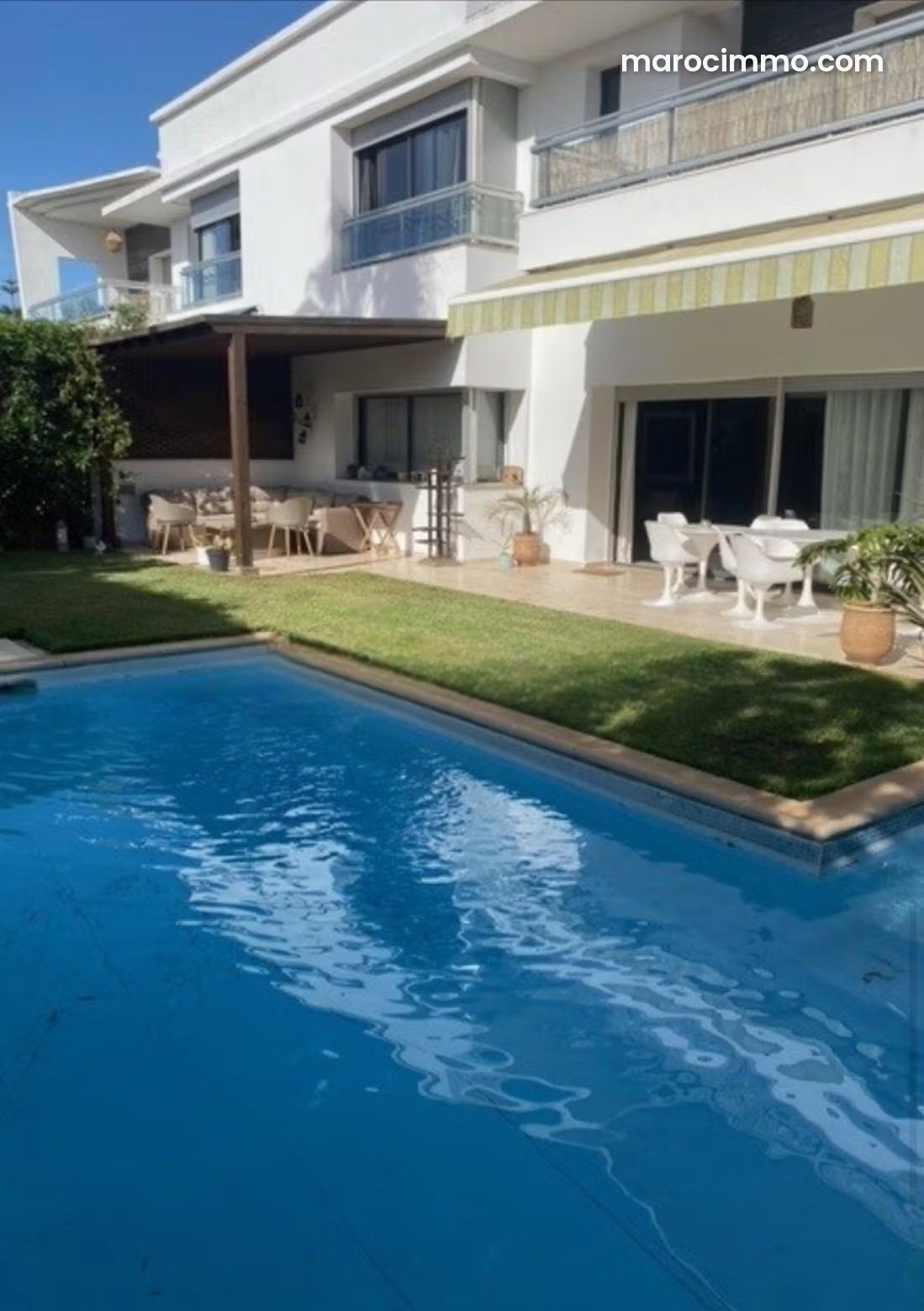 Villa 420 m² avec piscine et vue océan, Dar Bouazza — Dar Bouazza