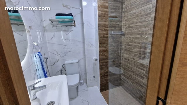 Apartments for rent in La Ville Haute. 6 rooms. Keyed door, maximum security — 5