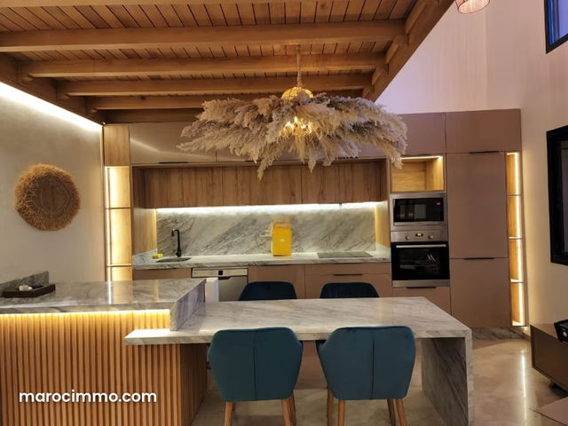 Duplex Meublé Victor Hugo refait à neuf — Marrakech