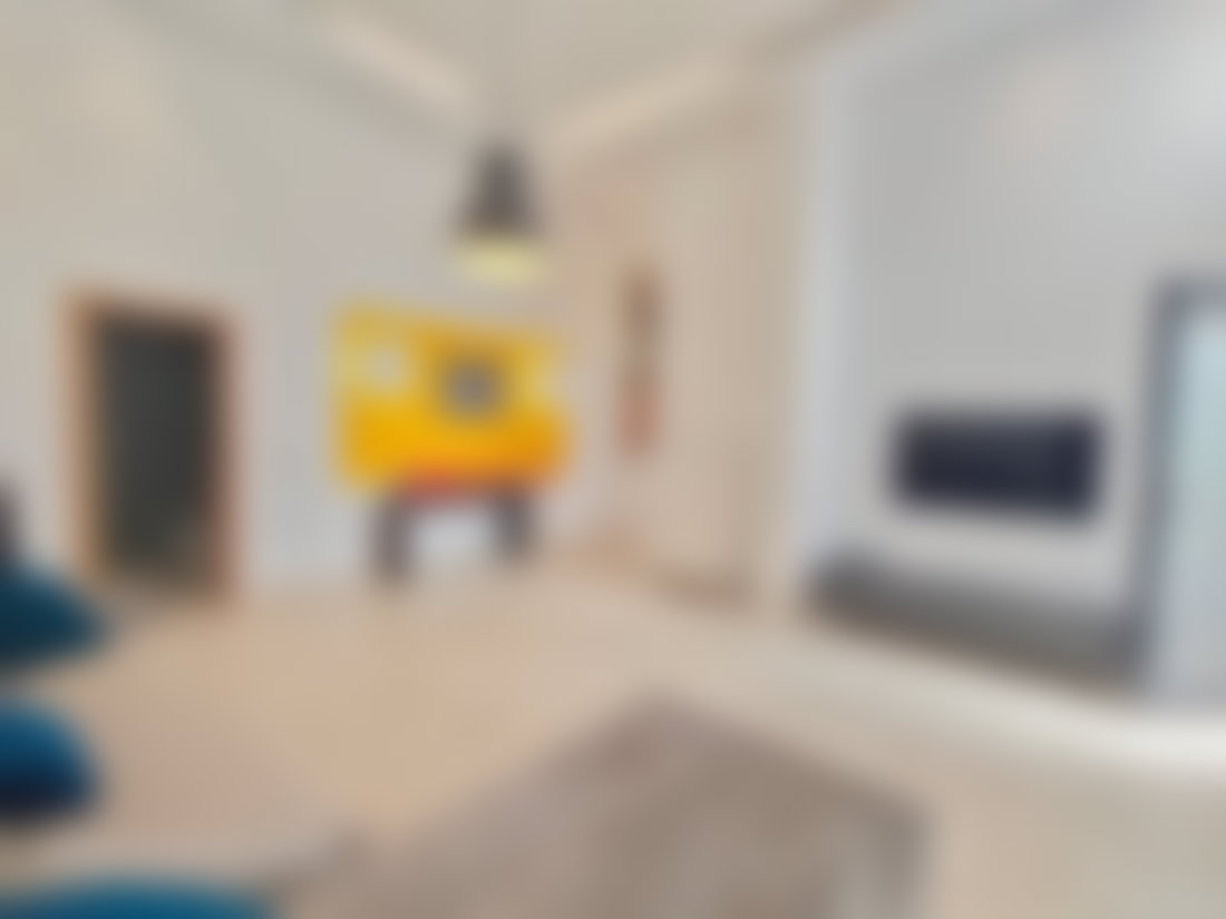 Furnished apartment with terrace for rent in Gauthier, Casablanca