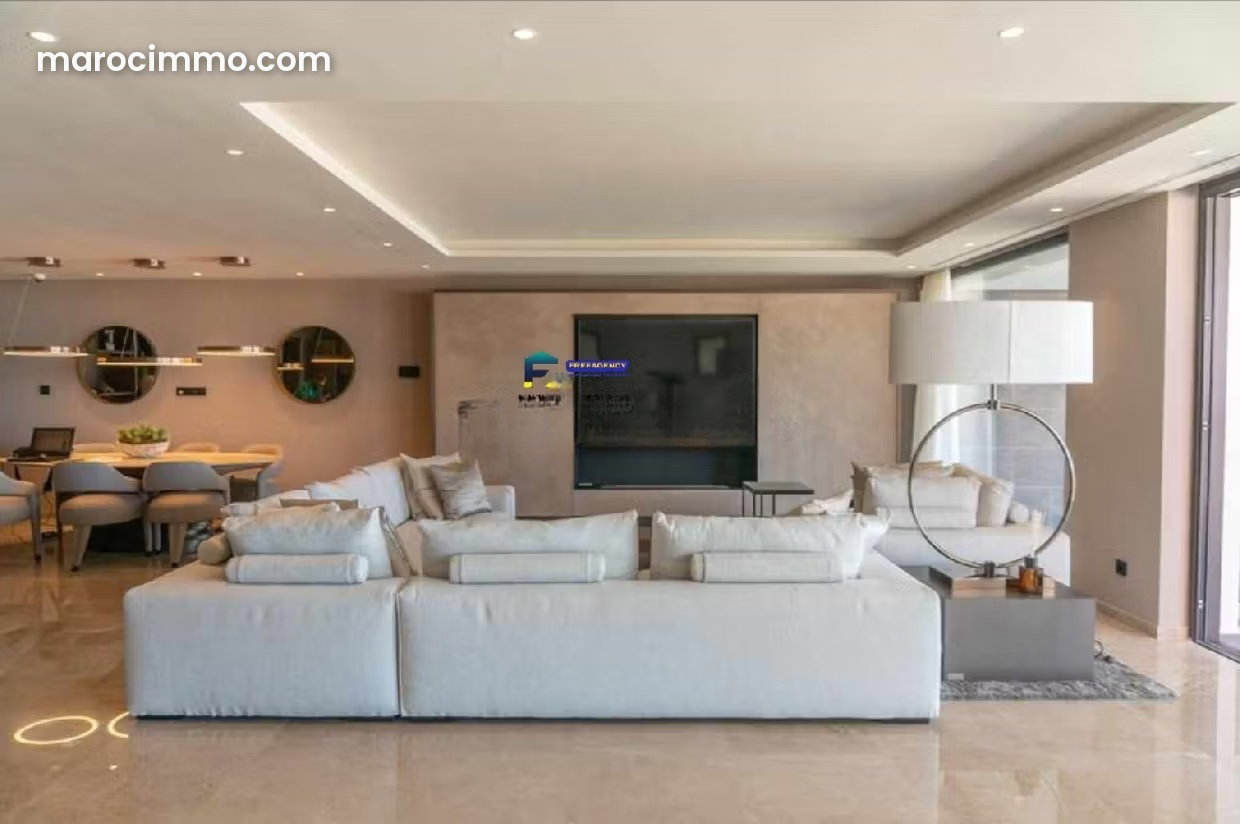 Sea and Mountain View Apartment in Malabata, Tangier — Tangier