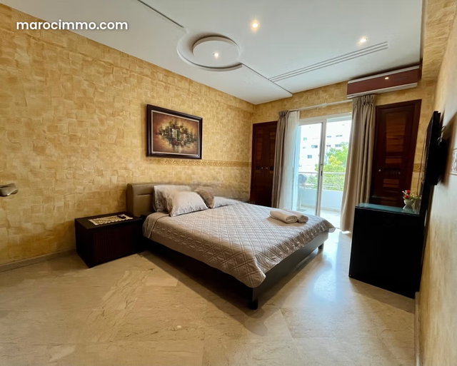Luxurious 5-Bedroom Apartment in Tanger for Rent — 2