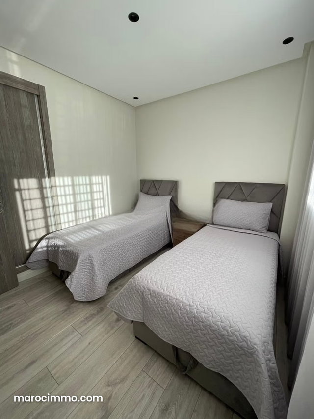 Location d'un appartement à Du Golf. 3 chambres agréables. Bien meublé — 4