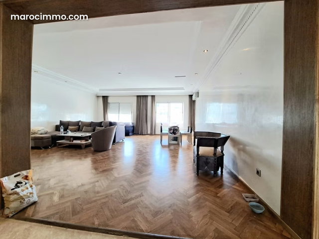 Appt à vendre au Mâarif extension 209m² — 3