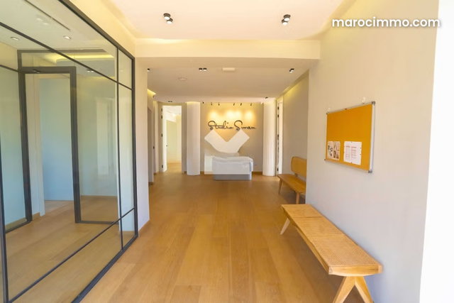 Bureau à Louer de 760.0 m² à Casablanca, Racine — 4
