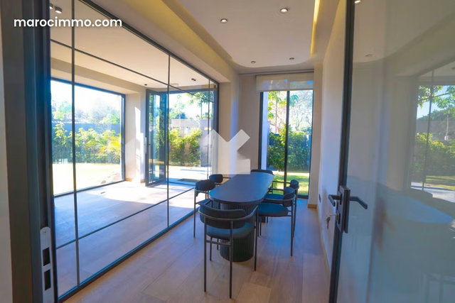 Bureau à Louer de 760.0 m² à Casablanca, Racine — 3