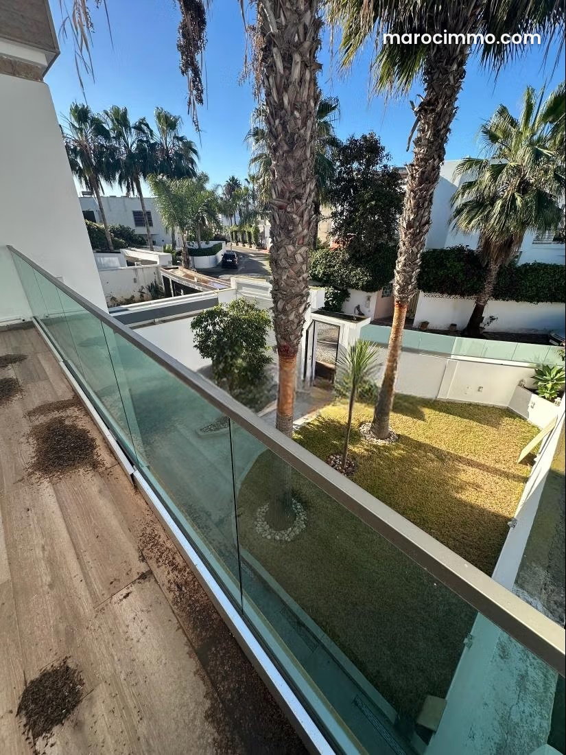 Villa 250 m² avec jardin et terrasse, Plage rose marae, Skhirat — Skhirat