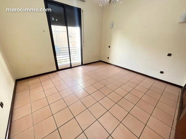 Bel Appartement vide à louer 180m2 en centre ville — 4