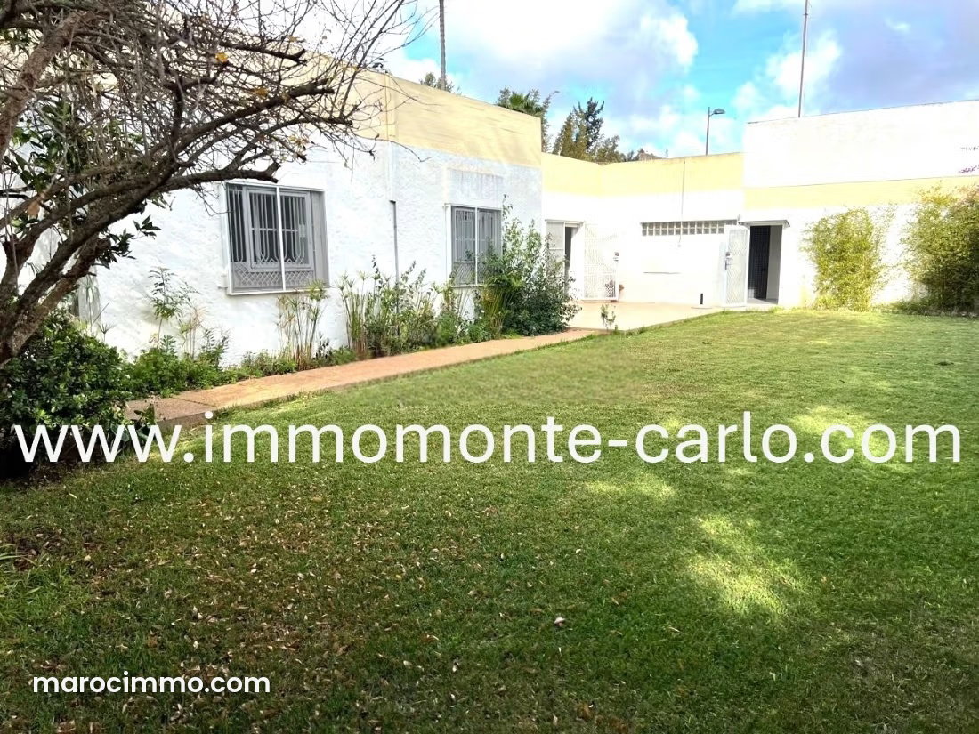 Single-Storey Villa with Garden, Souissi, Rabat — Rabat